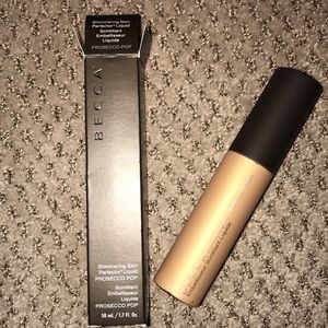 Becca Prosecco POP Skin Perfector